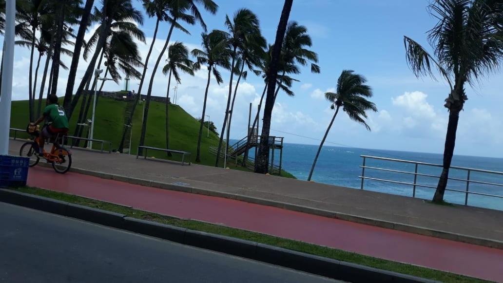 Apartamento Farol Barra Flat Salvador da Bahia Exterior foto